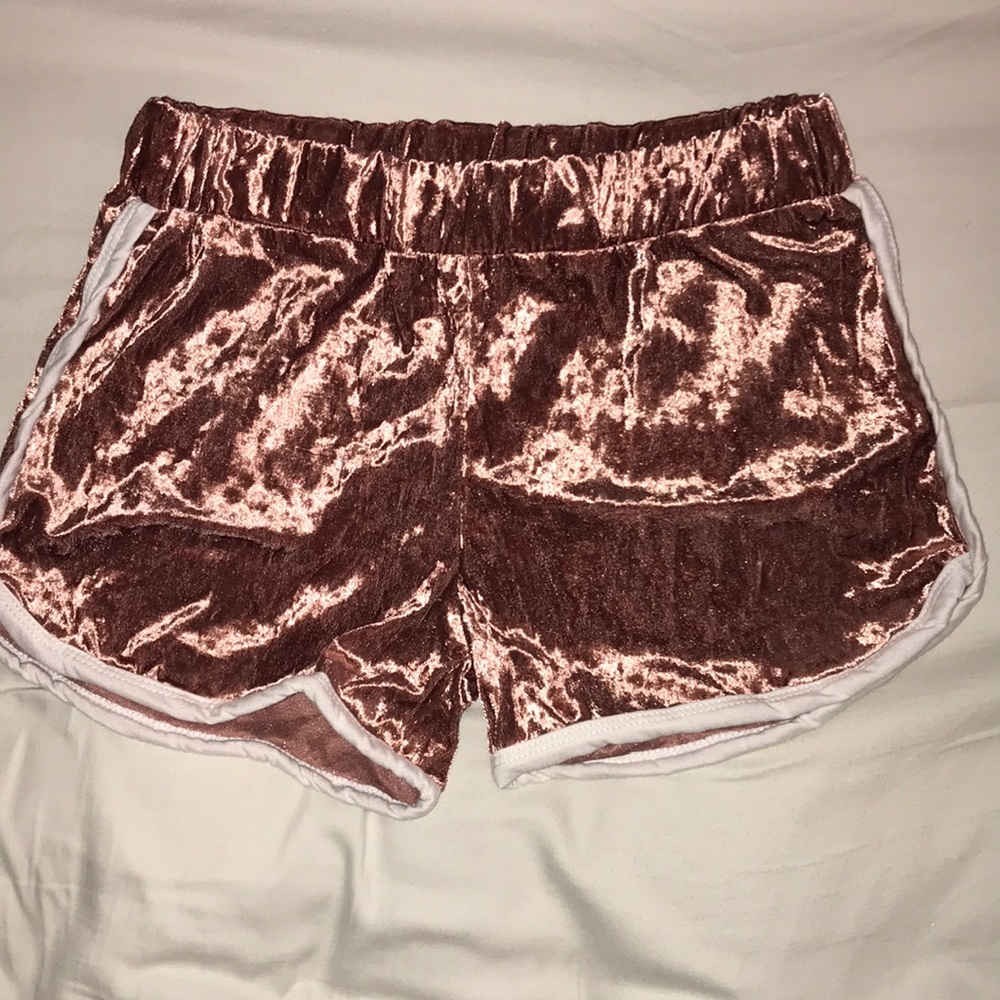Velvet pink sleeping shorts